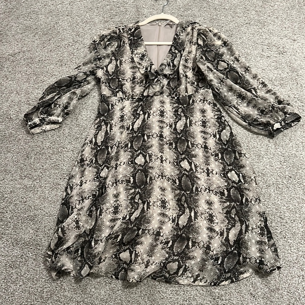 Collective concept size XS from Vici snakeskin snake print dress
